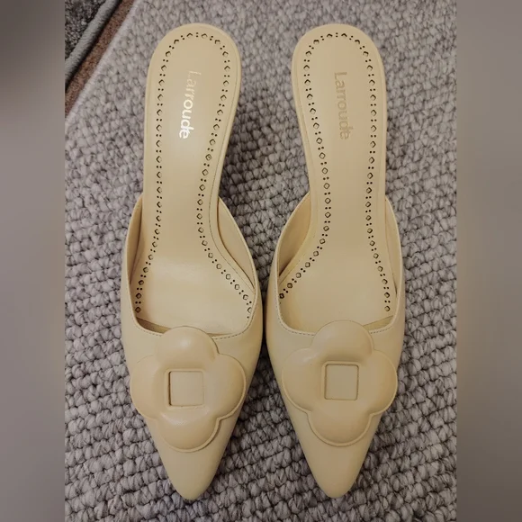 Larroude Mules - Picture 6 of 6